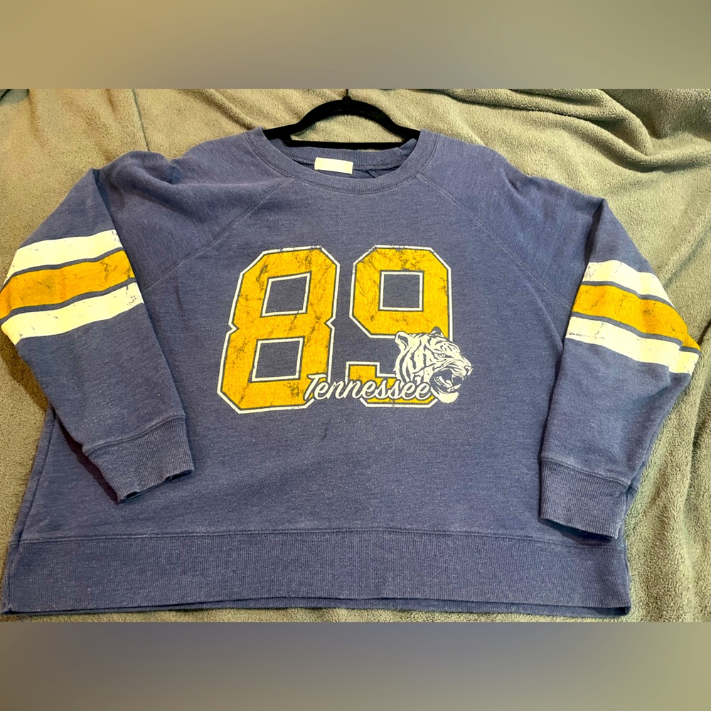 Altar’d Sate Navy Tennessee 89 Graphic Vintage Sweatshirt